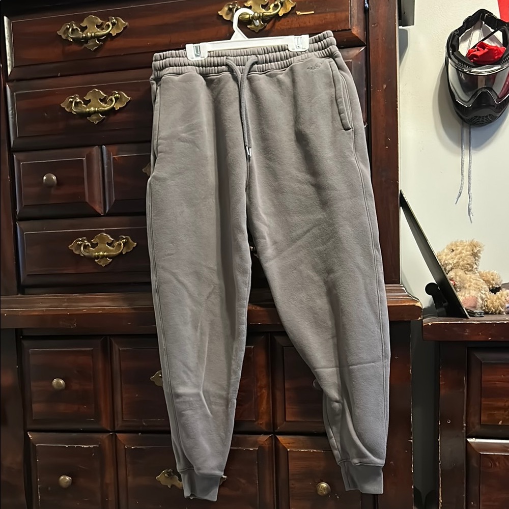 Men's Gray Sweatpants gently worn hollister